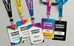 Credenciais personalizadas para eventos.
